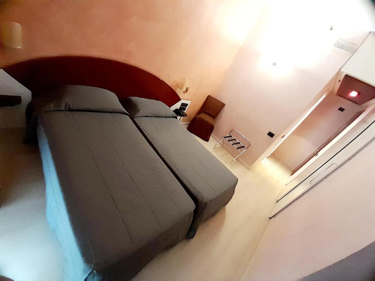 Hotel Continental Torino Dış mekan fotoğraf