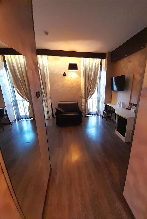 Hotel Continental Torino Dış mekan fotoğraf