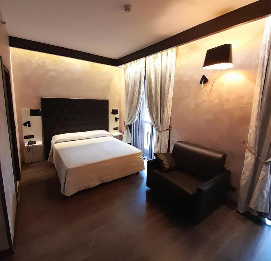 Hotel Continental Torino Dış mekan fotoğraf